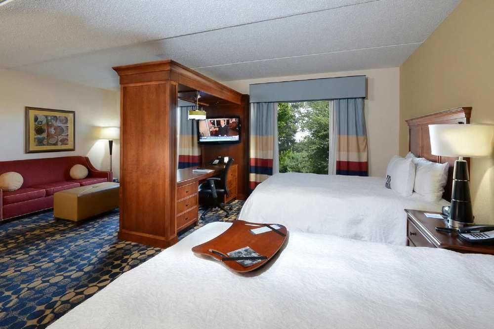 Hampton Inn & Suites Huntersville Εξωτερικό φωτογραφία