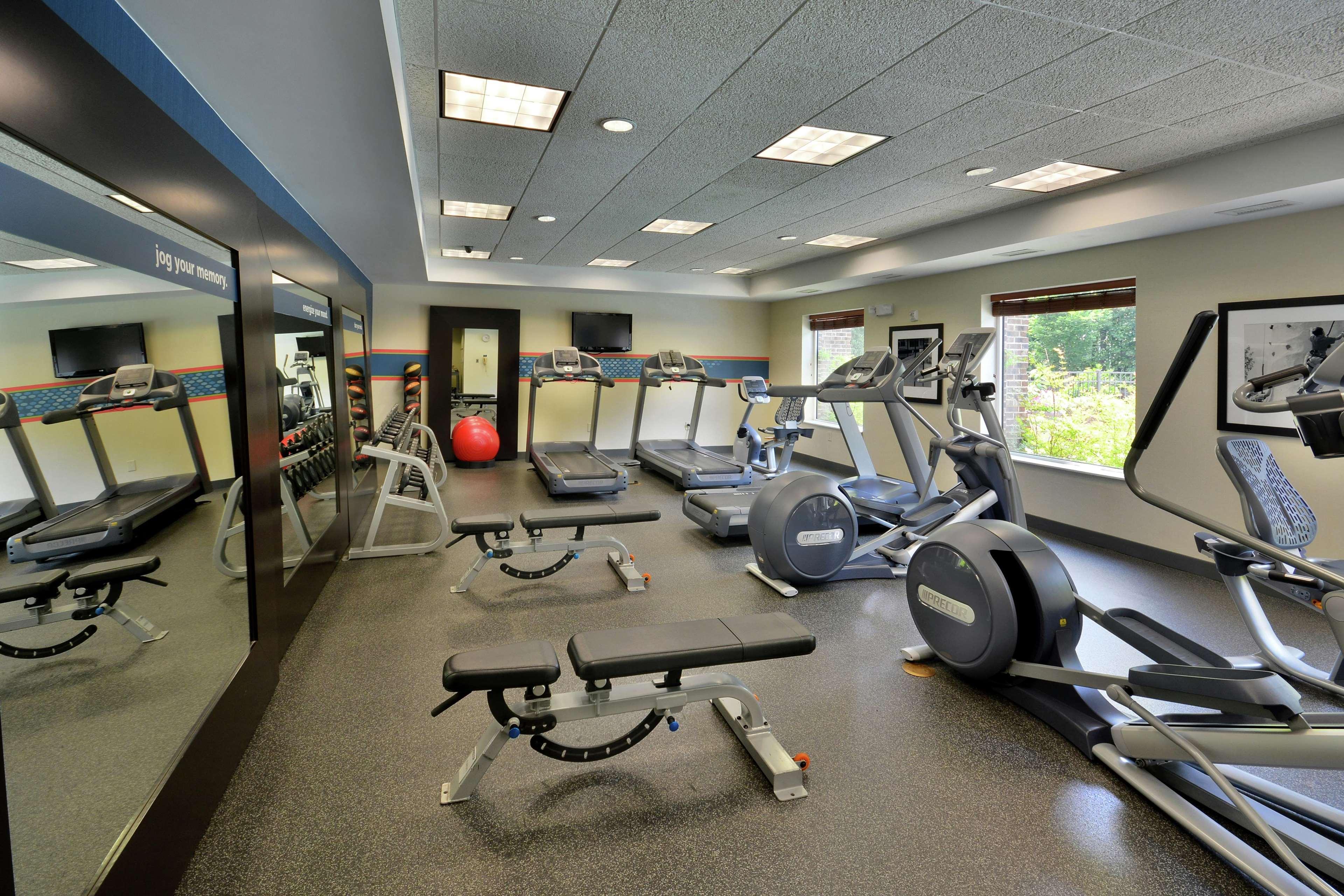 Hampton Inn & Suites Huntersville Εξωτερικό φωτογραφία