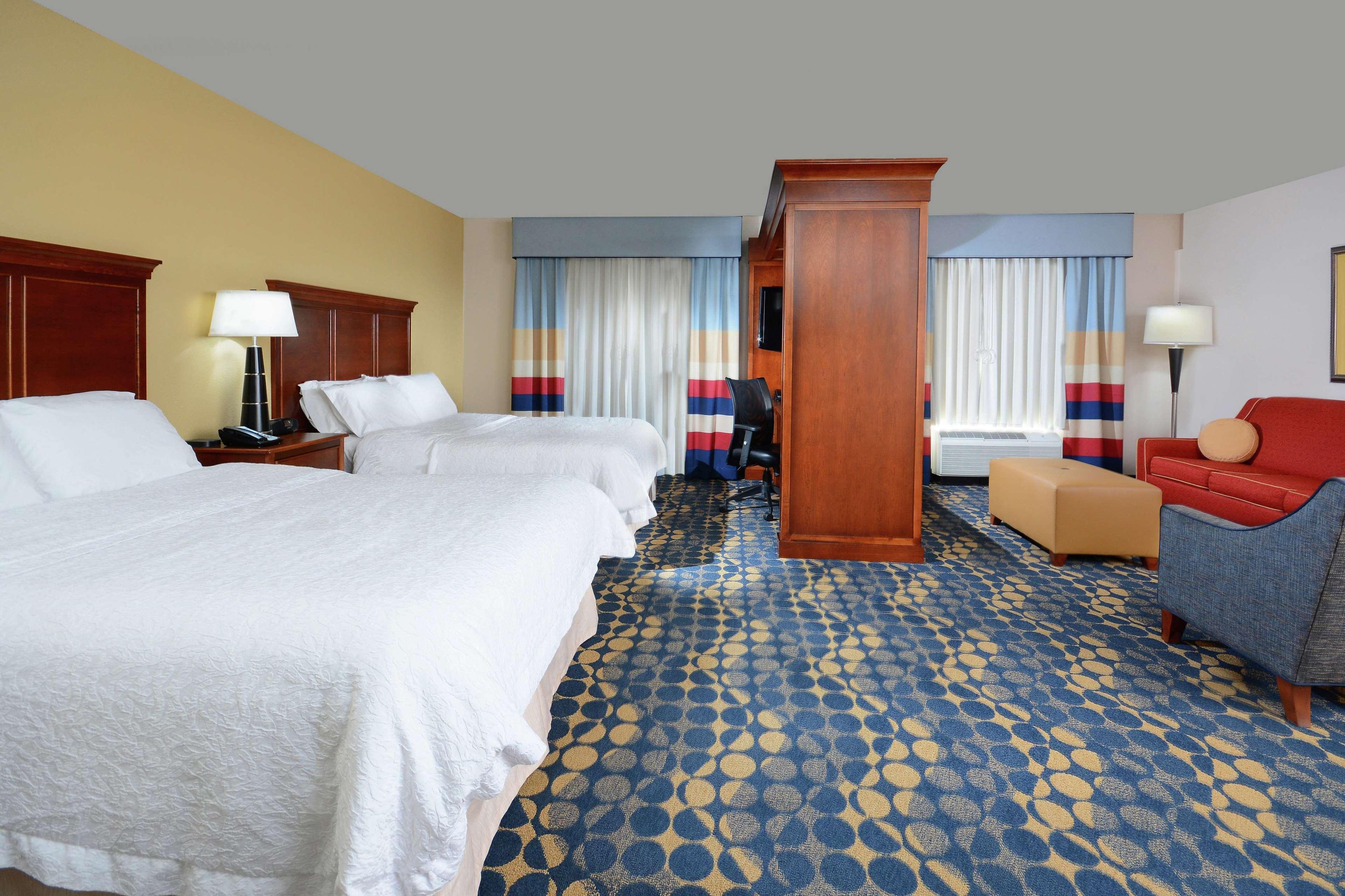 Hampton Inn & Suites Huntersville Εξωτερικό φωτογραφία