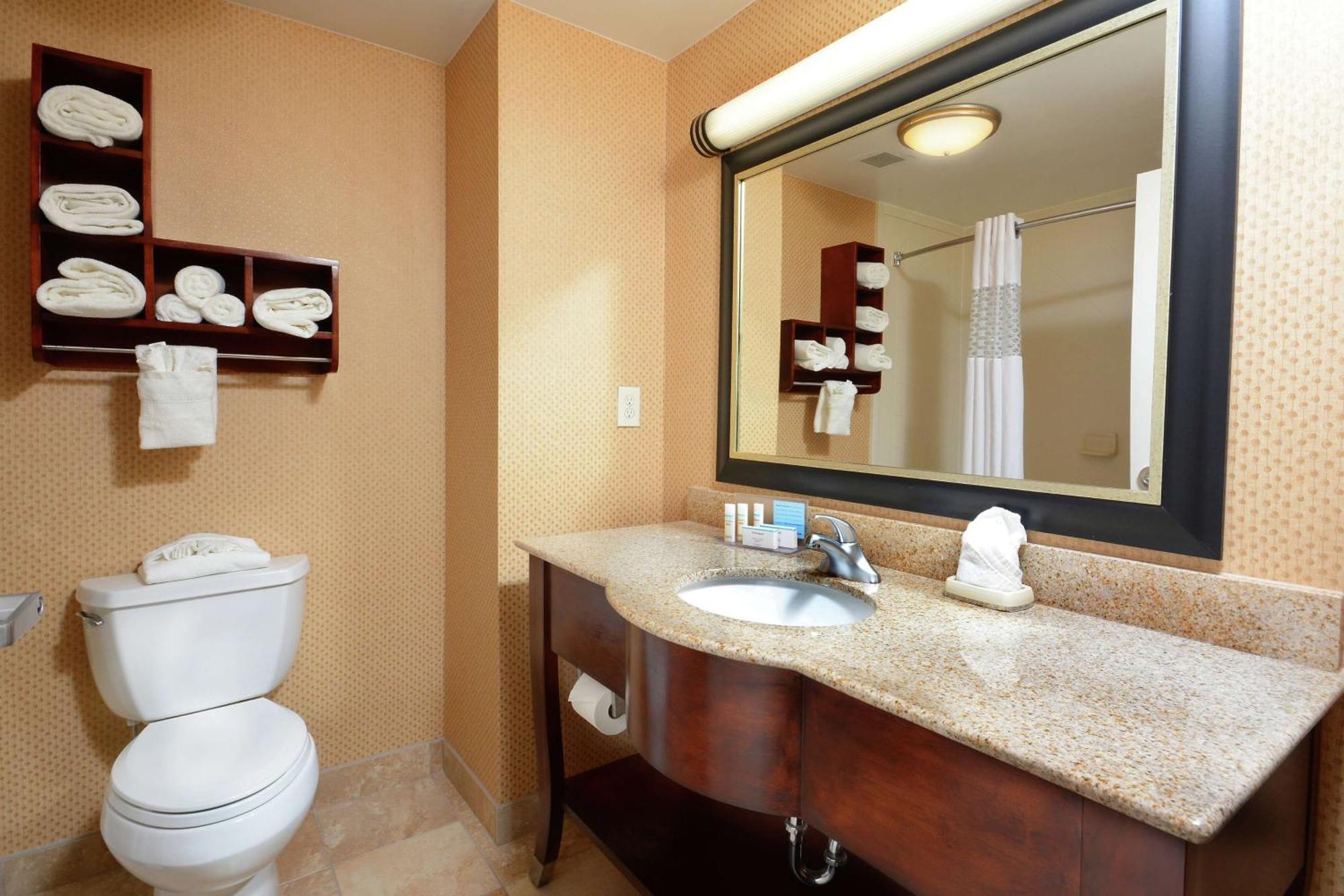 Hampton Inn & Suites Huntersville Εξωτερικό φωτογραφία