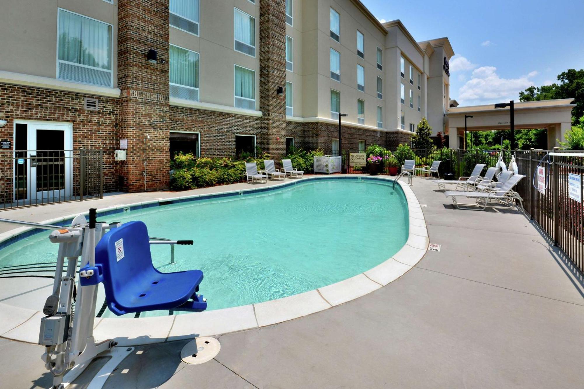 Hampton Inn & Suites Huntersville Εξωτερικό φωτογραφία