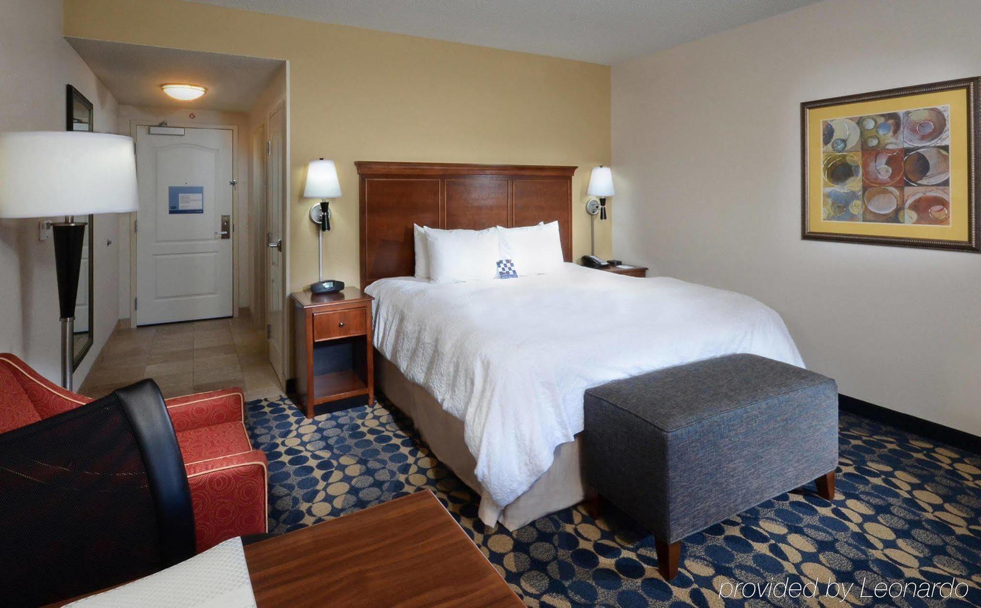 Hampton Inn & Suites Huntersville Εξωτερικό φωτογραφία