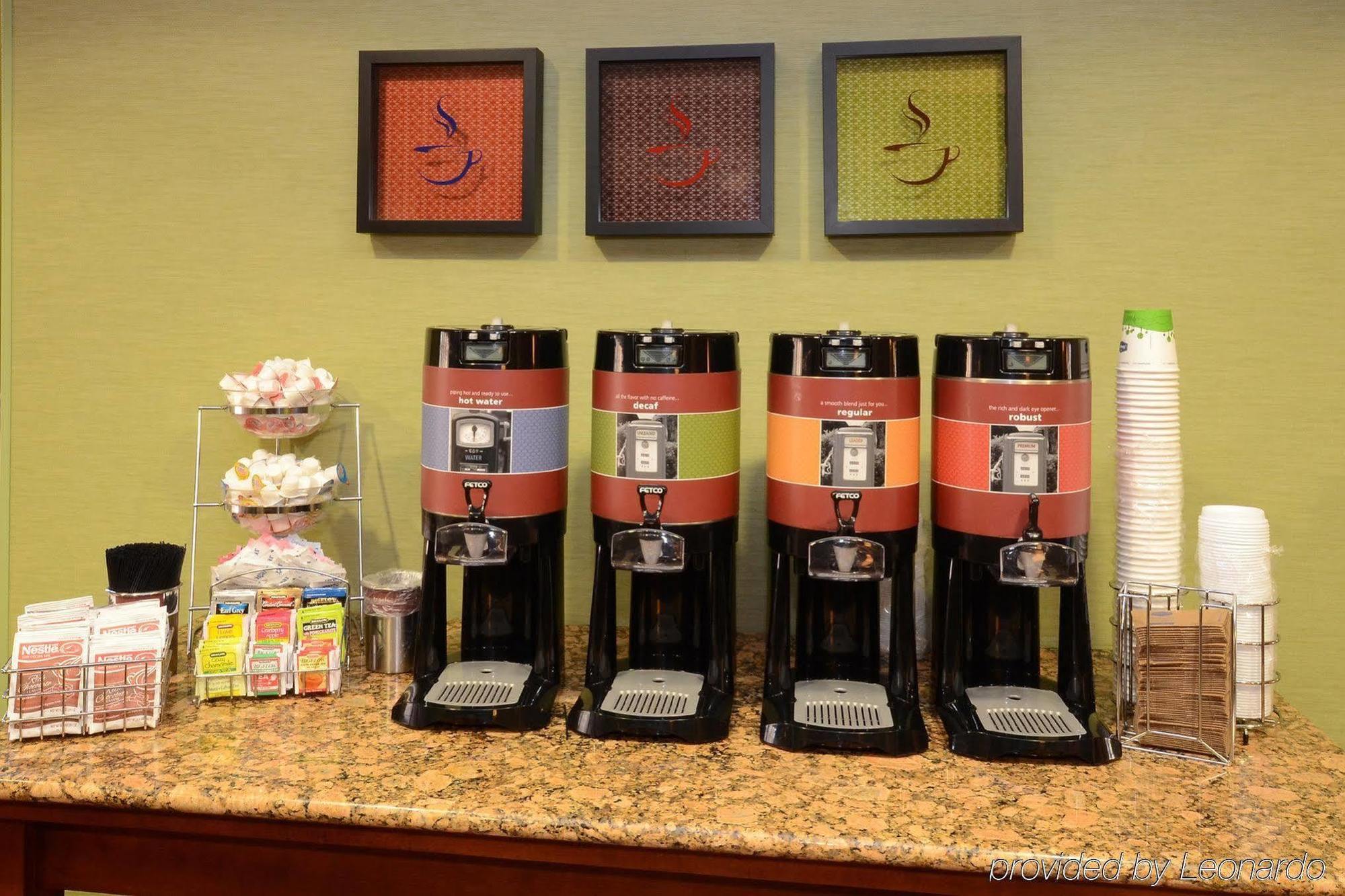 Hampton Inn & Suites Huntersville Εξωτερικό φωτογραφία