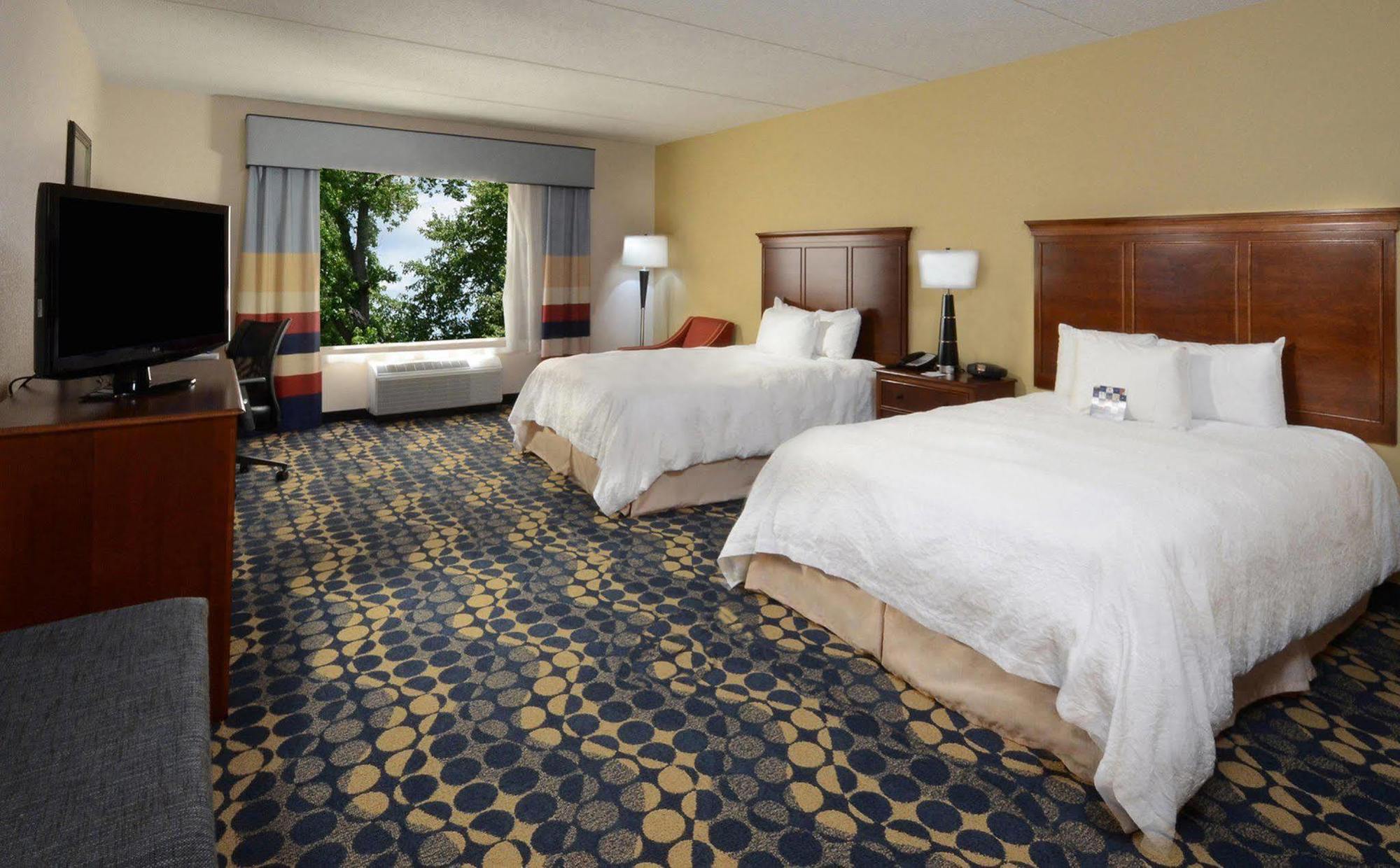 Hampton Inn & Suites Huntersville Εξωτερικό φωτογραφία